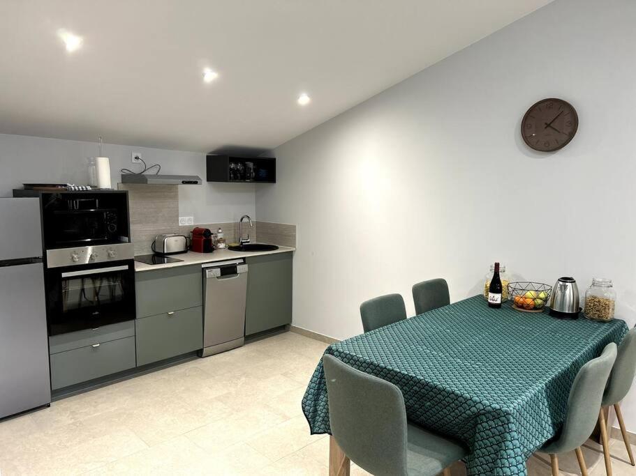 Le Cosy Grenier De Pauline Et Flo Apartman Cessenon-sur-Orb Kültér fotó